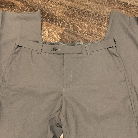 Mens grey dress pants, size 36- EUC - Picture 2 of 4